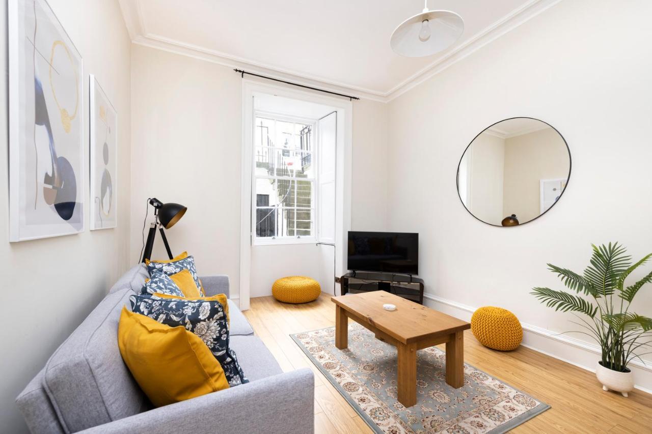 Joivy Chic Apartment Near Stockbridge Market Edimburgo Esterno foto