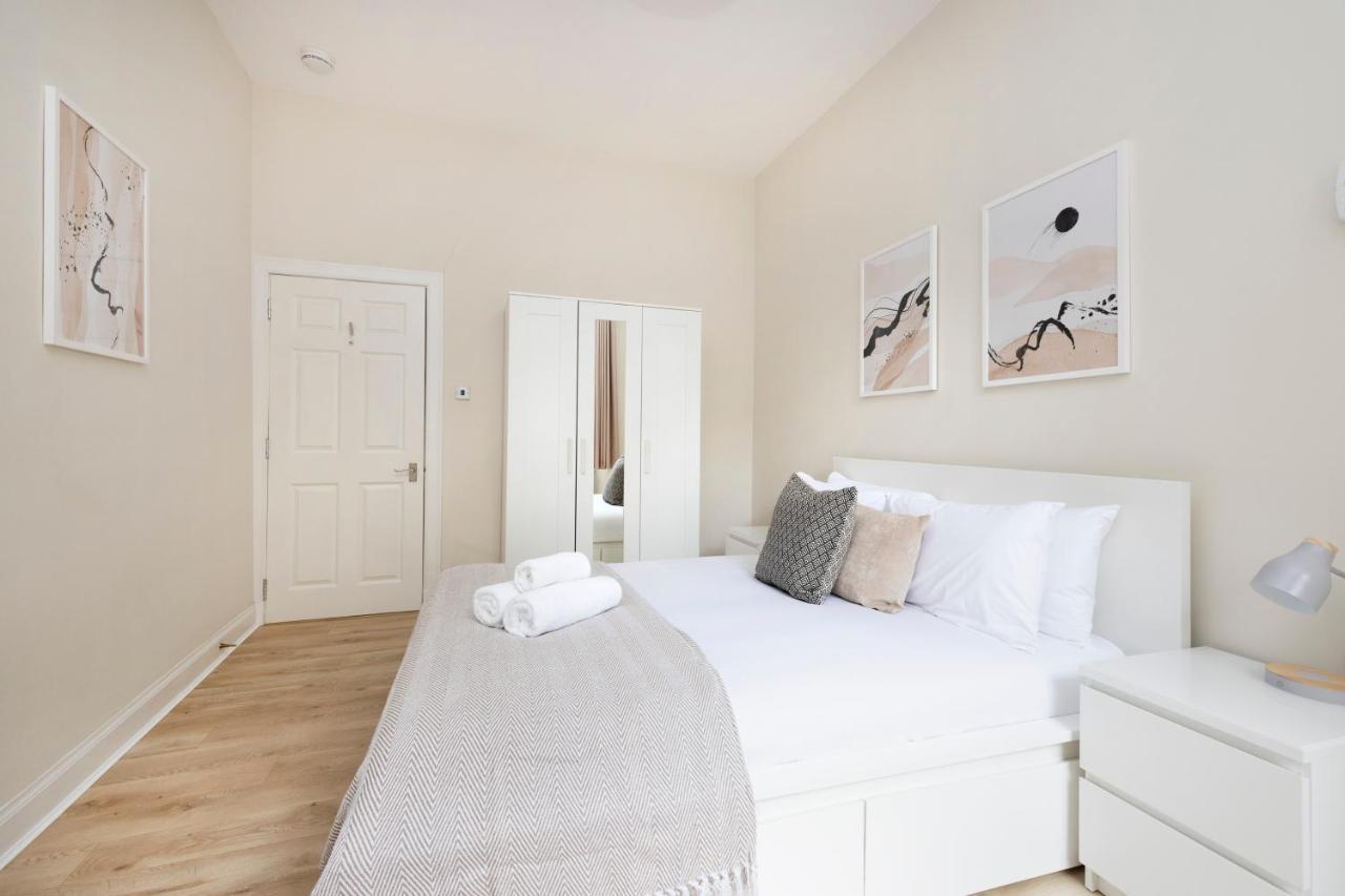 Joivy Chic Apartment Near Stockbridge Market Edimburgo Esterno foto