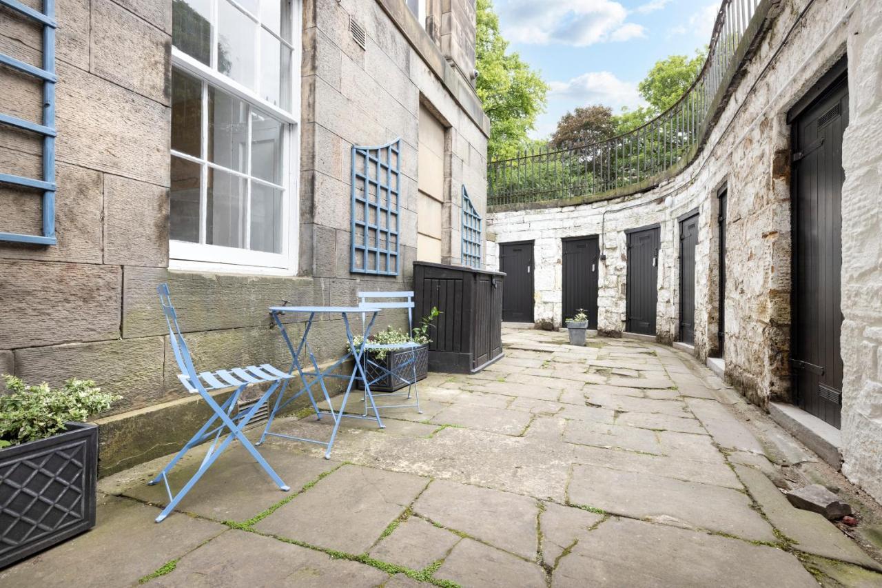 Joivy Chic Apartment Near Stockbridge Market Edimburgo Esterno foto