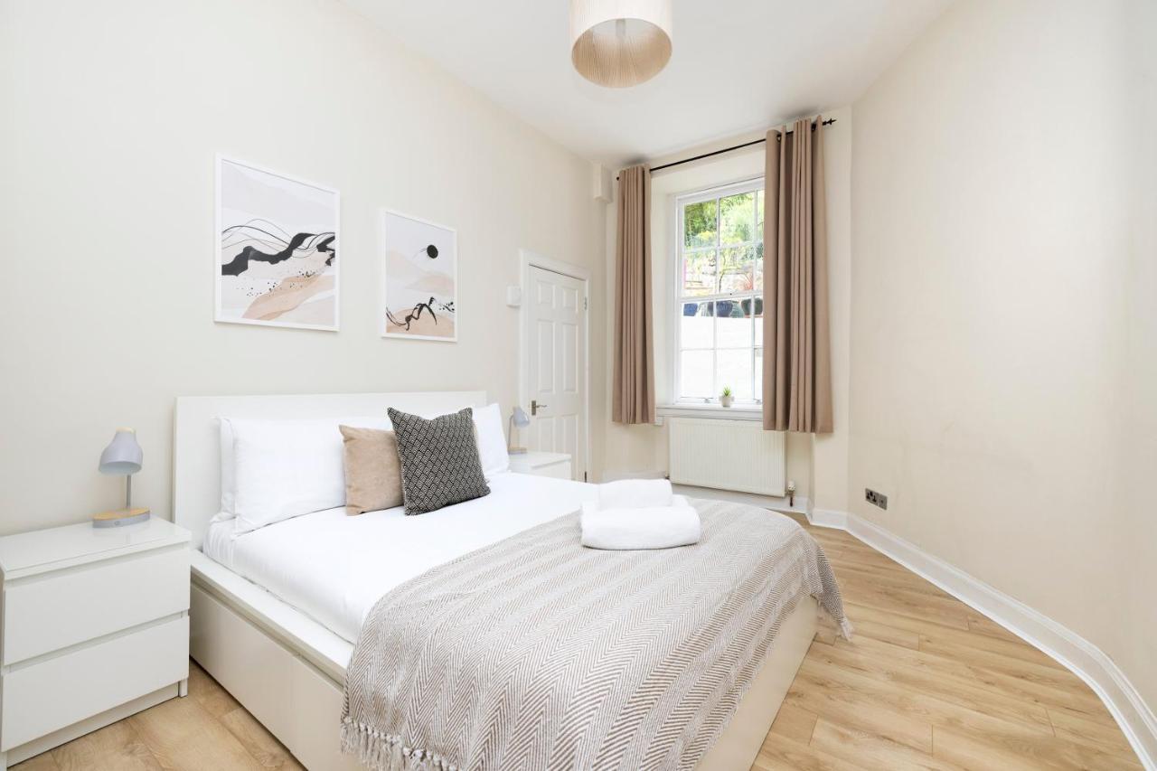 Joivy Chic Apartment Near Stockbridge Market Edimburgo Esterno foto